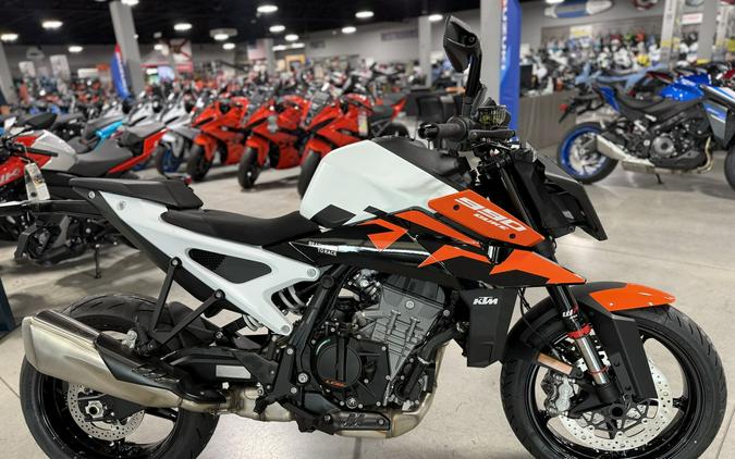 2027 KTM Duke
