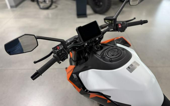 2027 KTM Duke 990