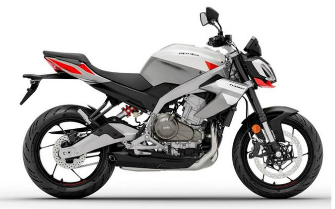 2026 Aprilia Tuono 457