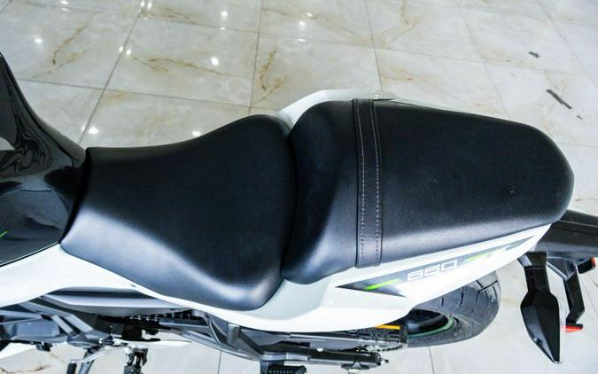 2022 Kawasaki EX650MNFNN Ninja 650 (ABS)