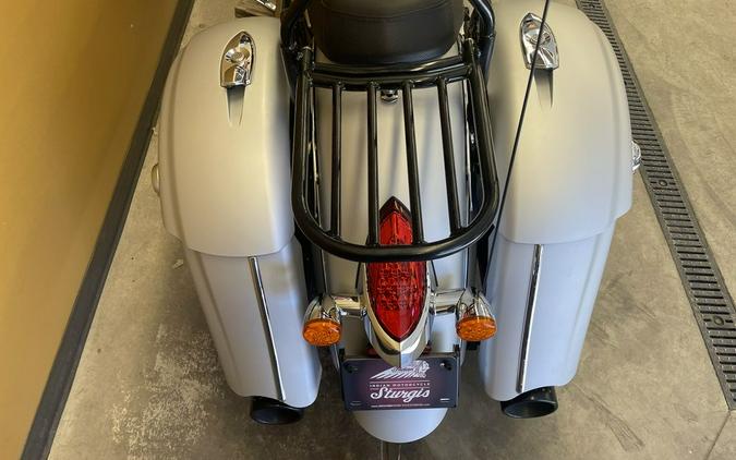 2018 Indian Motorcycle® Chieftain® Classic ABS Star Silver Smoke