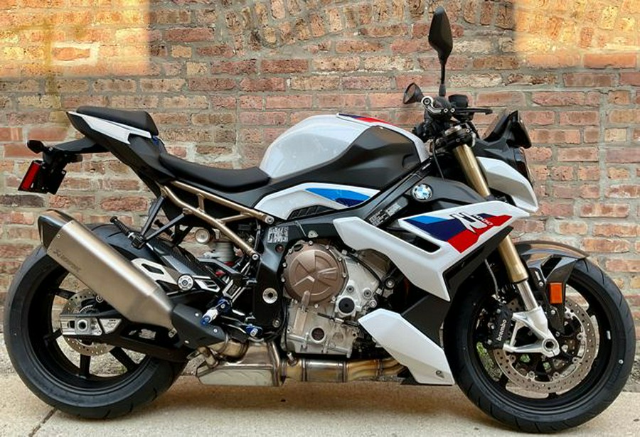 2024 BMW S 1000 R