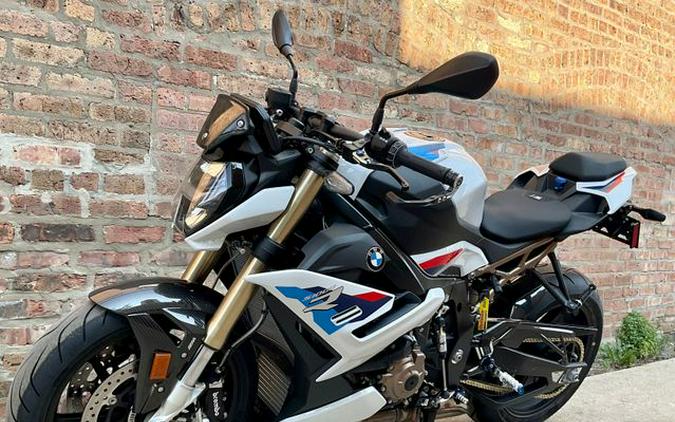 2024 BMW S 1000 R