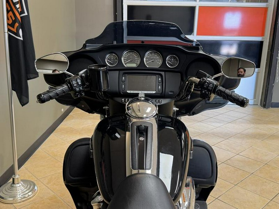 2018 Harley-Davidson® FLHTCUTG - Tri Glide® Ultra