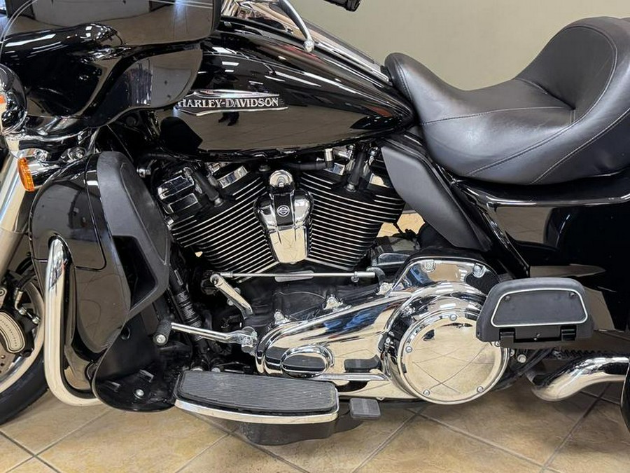 2018 Harley-Davidson® FLHTCUTG - Tri Glide® Ultra
