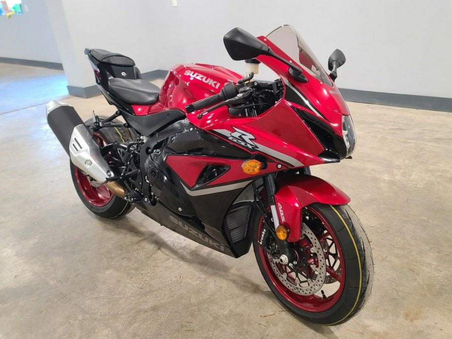 2025 Suzuki GSX-R 1000