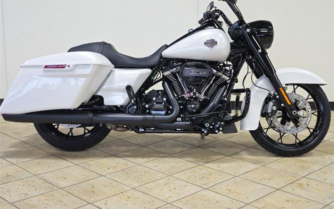 2024 Harley-Davidson Road King Special