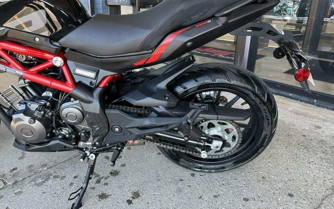 2022 Benelli 302S