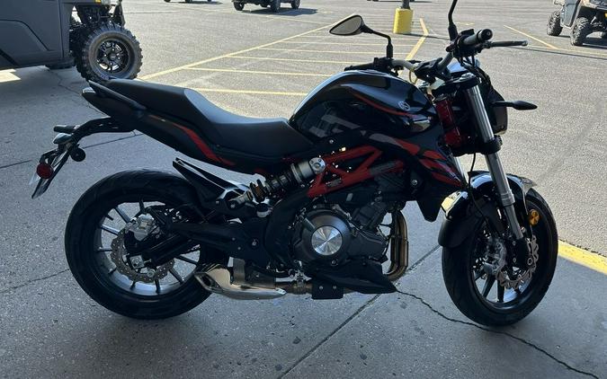 2022 Benelli 302S