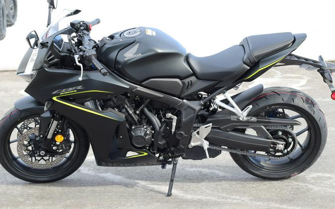 2026 Honda CBR650R E-Clutch