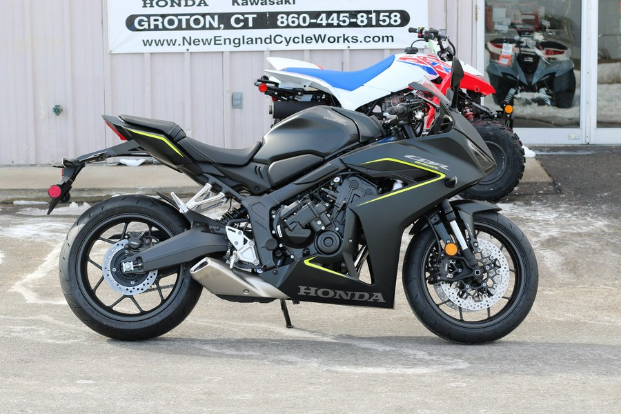 2026 Honda CBR650R E-Clutch