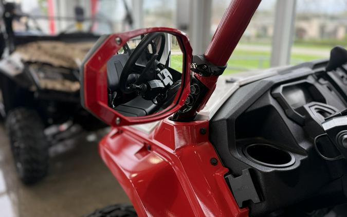 2025 Honda Pioneer 1000-6 Deluxe Crew