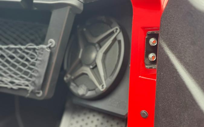 2025 Honda Pioneer 1000-6 Deluxe Crew