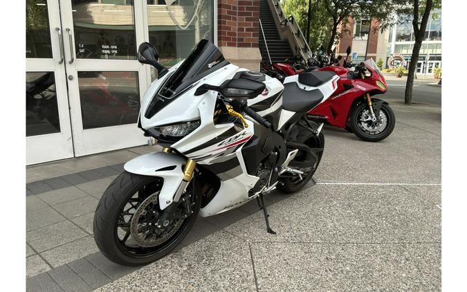 2026 CBR1000RR - Honda