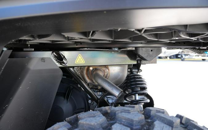 2027 Can-Am Defender XU Limited HD11