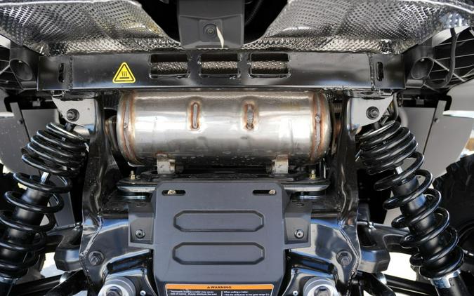 2027 Can-Am Defender XU Limited HD11