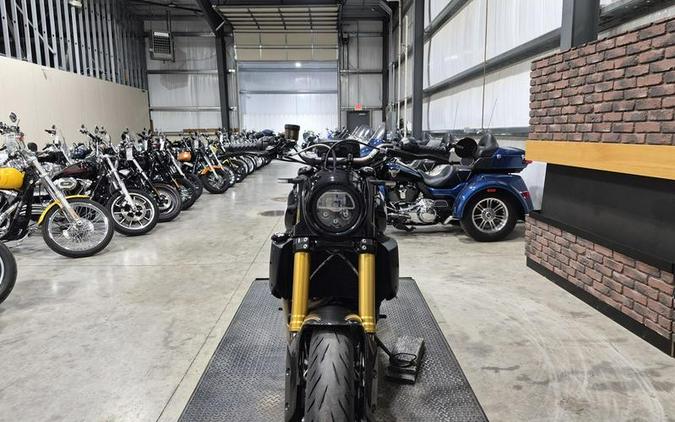 2019 Indian Motorcycle® FTR™ 1200 S Race Replica