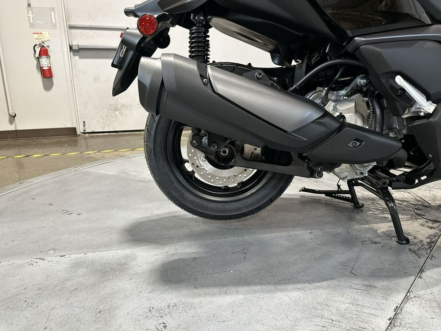 2026 Yamaha XMAX™ Base