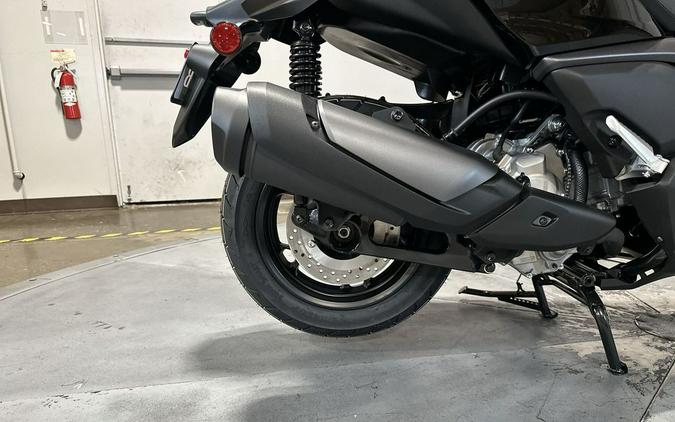 2026 Yamaha XMAX™ Base