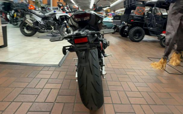 2025 Yamaha MT-09 SP