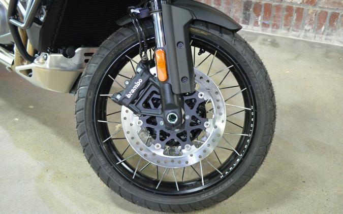 2024 Harley-Davidson Pan America™ 1250 Special Vivid Black w/Laced Wheels