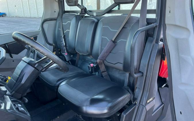 2017 Can-Am Defender XT CAB HD10