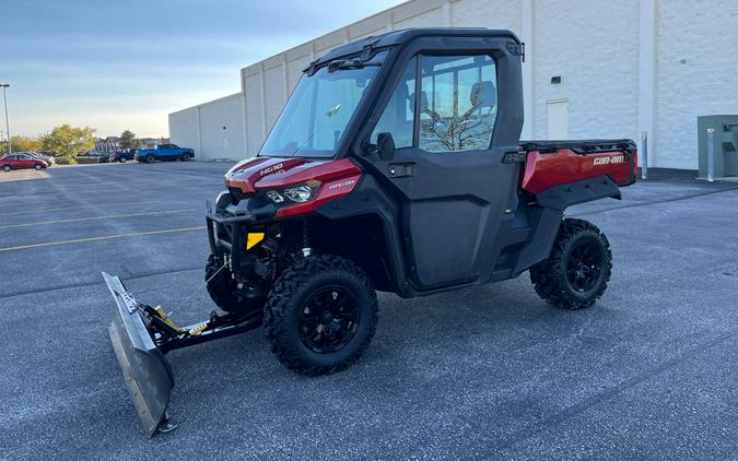 2017 Can-Am Defender XT CAB HD10