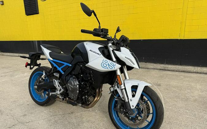2023 Suzuki GSX 8S