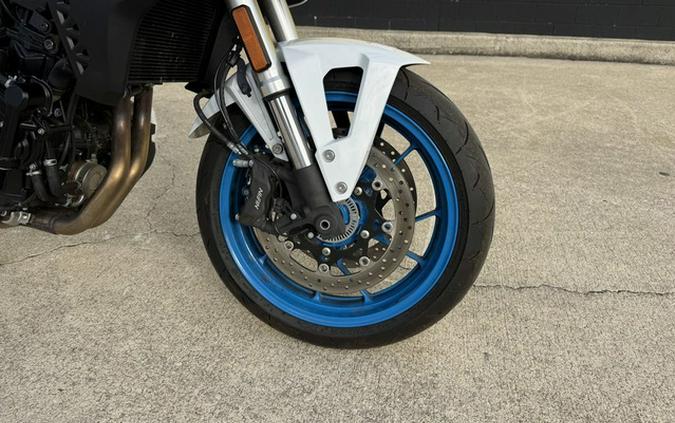2023 Suzuki GSX 8S