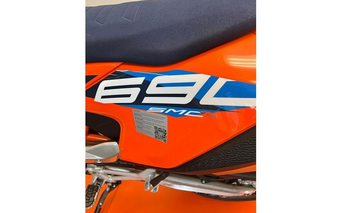 2023 KTM 690 SMC R