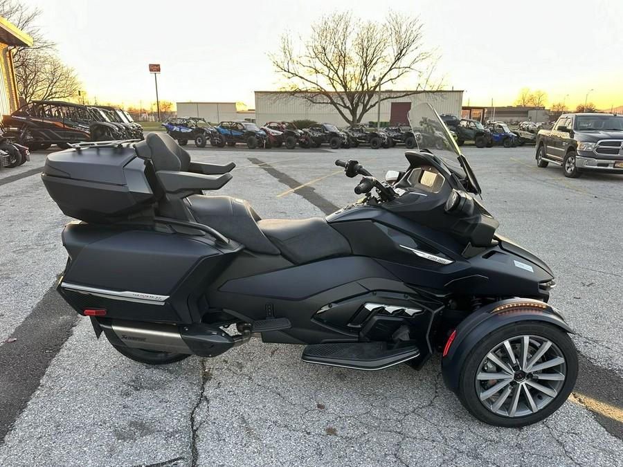 2022 Can-Am® SPYDER RT LTD 1330 SE6 SEA-TO-SKY