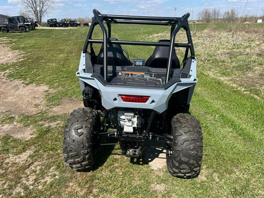 2024 Polaris RZR 200 EFI