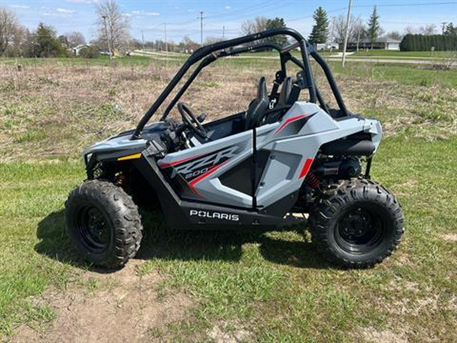 2024 Polaris RZR 200 EFI