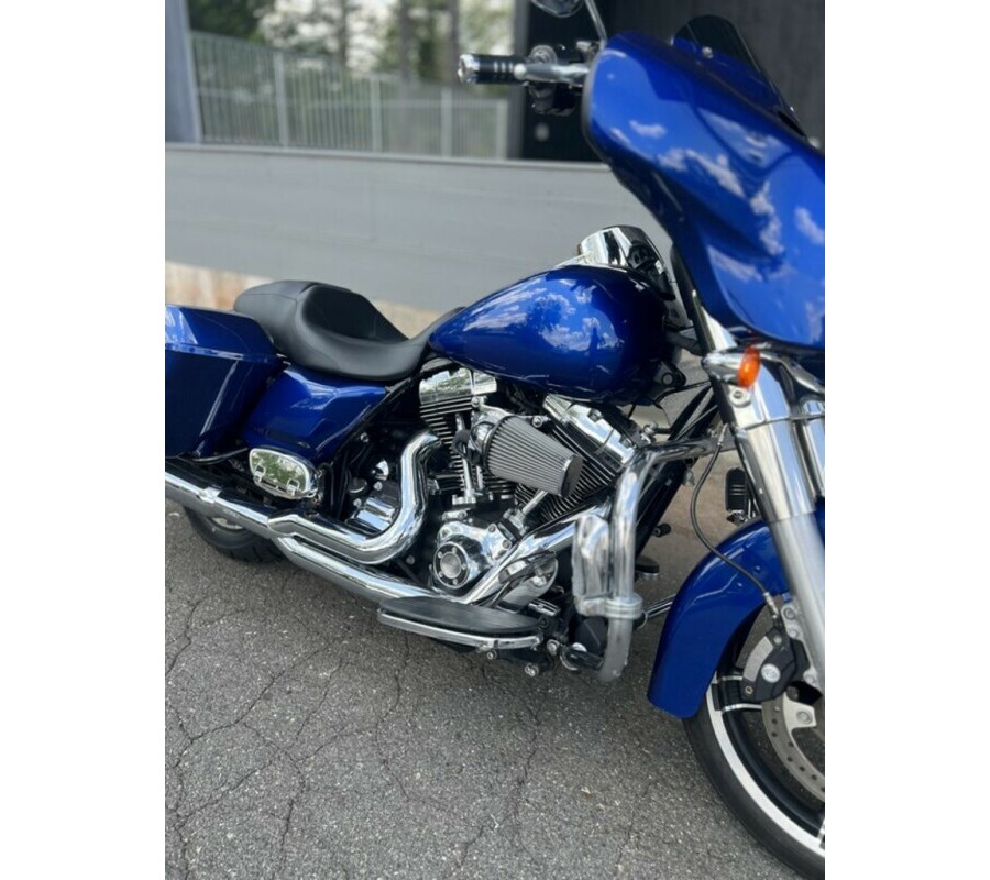 FLHXS 2015 Street Glide Special