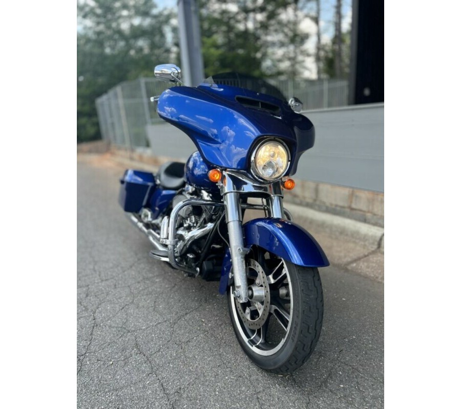 FLHXS 2015 Street Glide Special