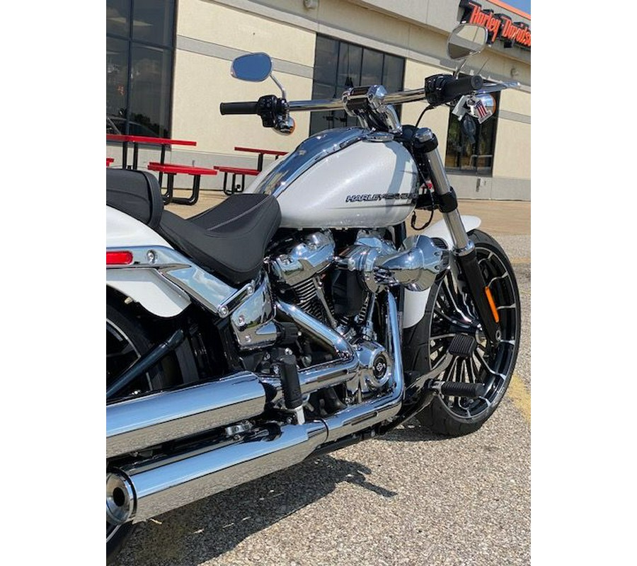 2024 Harley-Davidson Breakout®