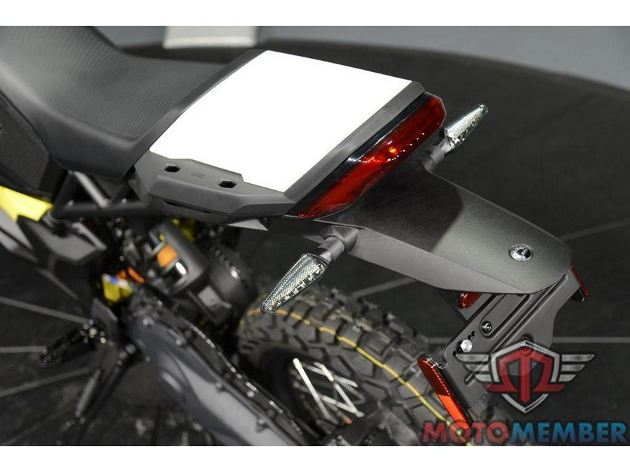 2025 Can-Am Origin White