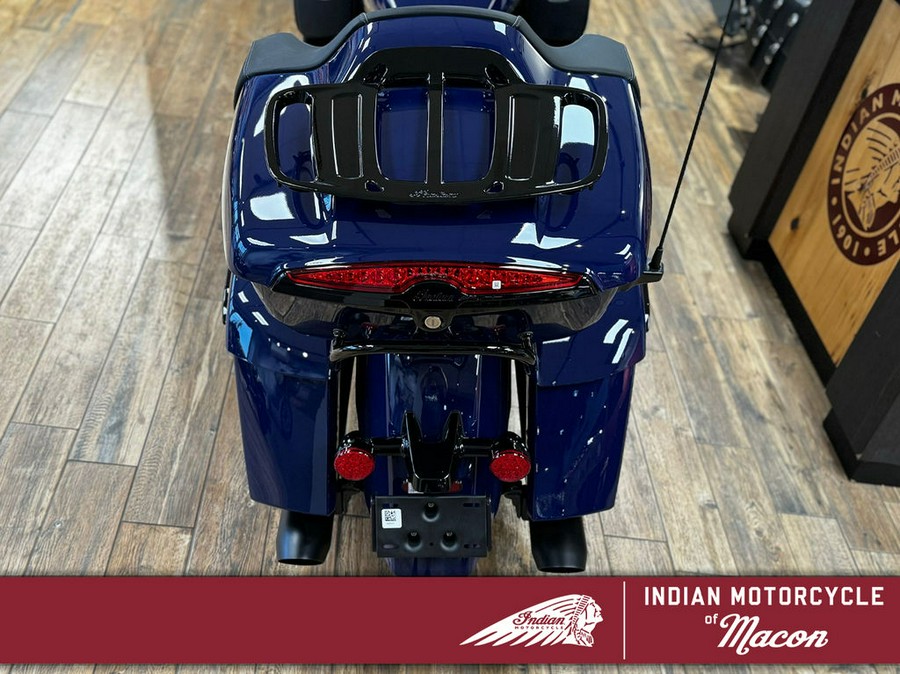 2024 Indian Motorcycle® Pursuit Dark Horse® with PowerBand Audio Package