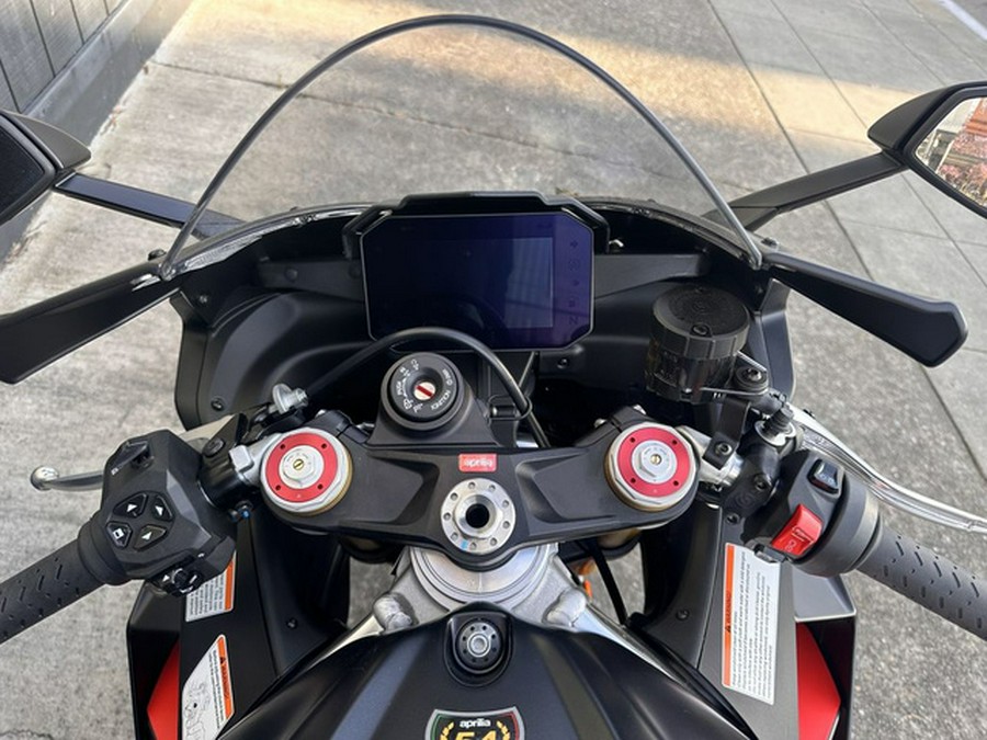 2024 Aprilia RSV4 1100