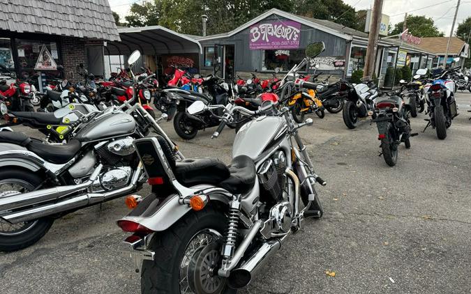 2004 Suzuki INTRUDER 1400