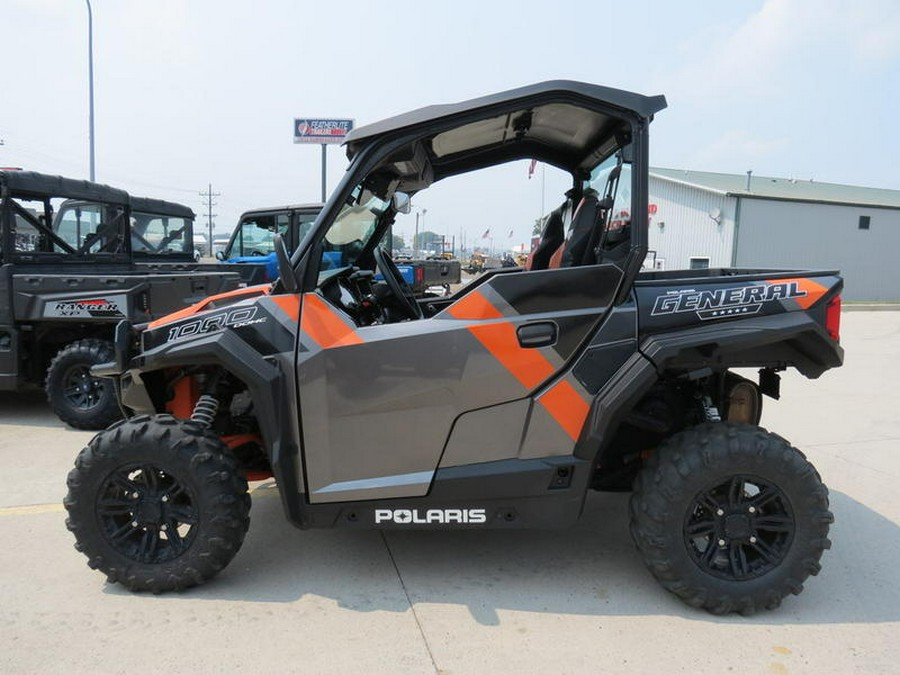 2018 Polaris® General™ 1000 EPS Deluxe Titanium Metallic