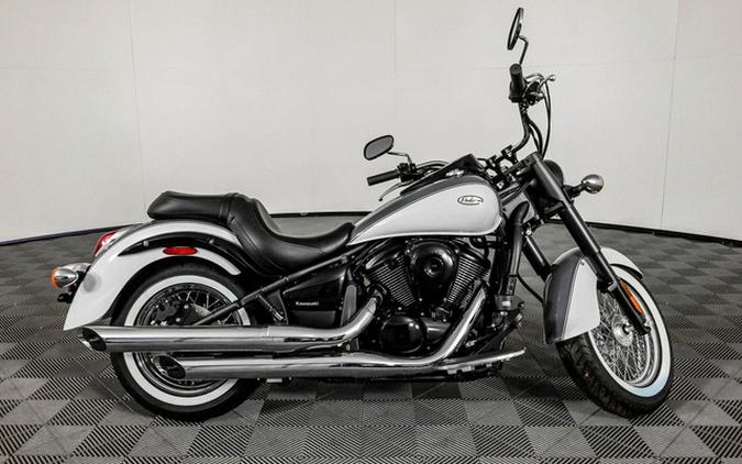 2024 Kawasaki Vulcan 900 Classic