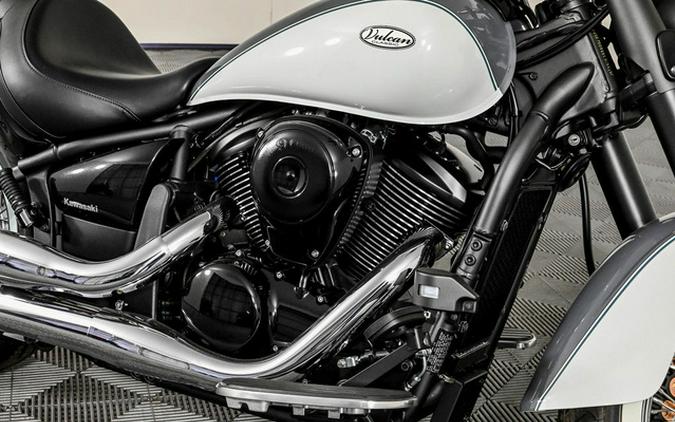 2024 Kawasaki Vulcan 900 Classic