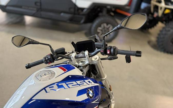 2024 BMW R 1250 R Sport