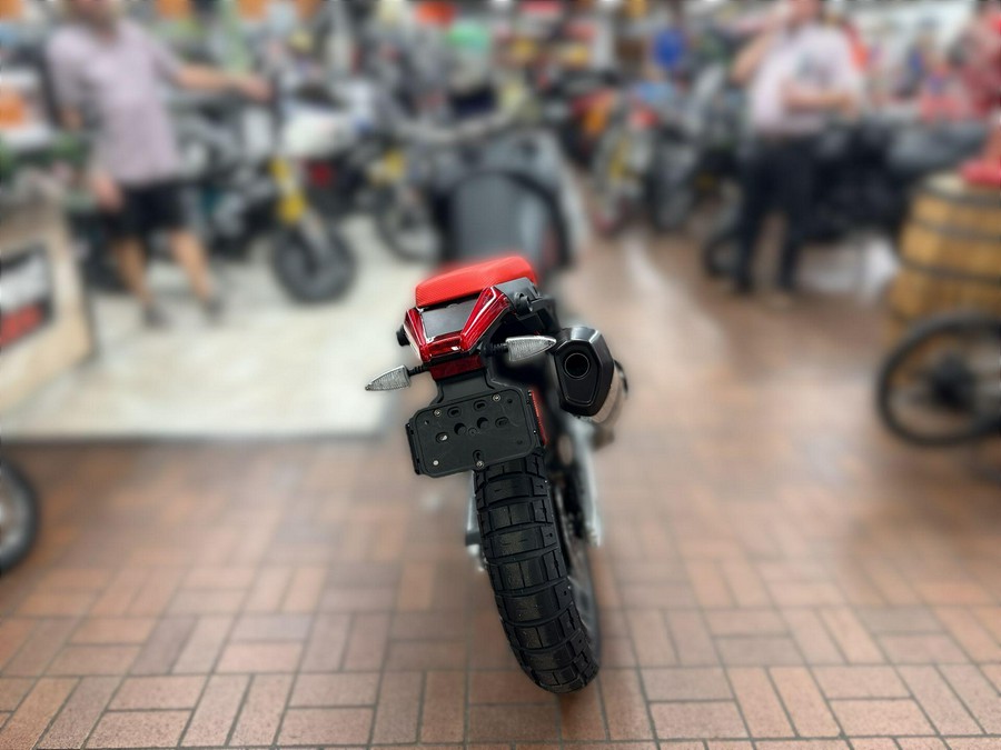 2026 APRILIA TUAREG 660