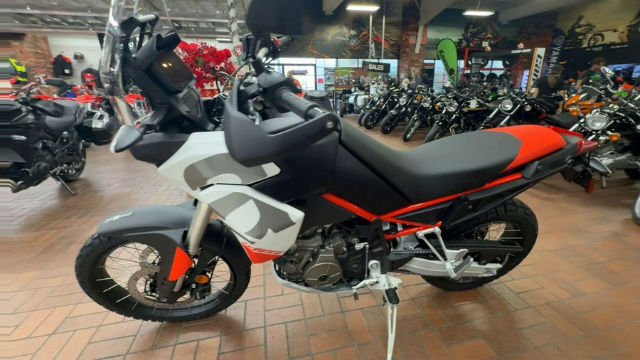 2026 APRILIA TUAREG 660