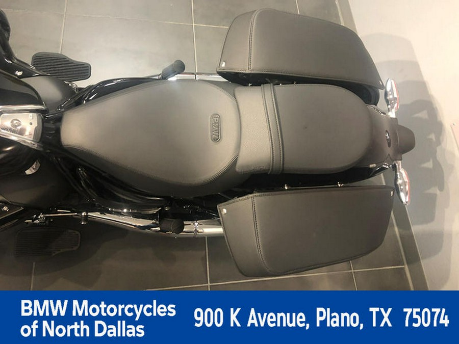 2025 BMW R 18 Classic Black Storm Metallic