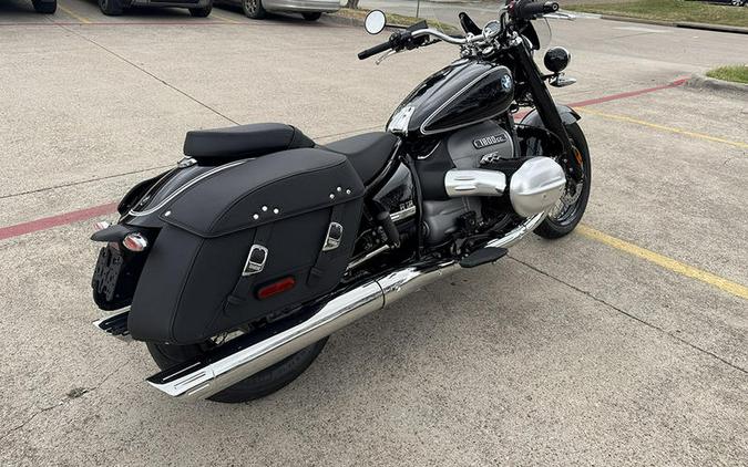 2025 BMW R 18 Classic Black Storm Metallic