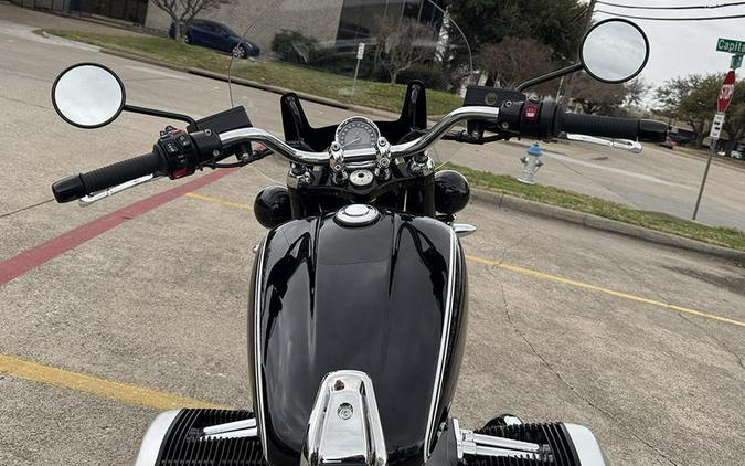 2025 BMW R 18 Classic Black Storm Metallic