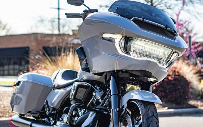 FLTRX 2025 Road Glide™